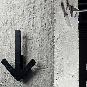 Arrow Hanger (Black) - Design House Stockholm