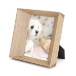 Lookout Photo Display 13 x 18 cm (Natural Wood) - Umbra