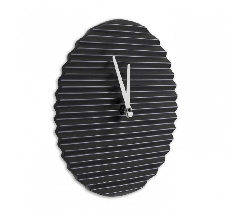 Wave Wall Clock (Black / White) – Sabrina Fossi Design